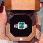🔥 LAST DAY 90% OFF | Royal Cushion Emerald Halo Ring – Rich Green Brilliance & Elegant Statement Styling