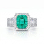 🔥 LAST DAY 90% OFF | Royal Cushion Emerald Halo Ring – Rich Green Brilliance & Elegant Statement Styling